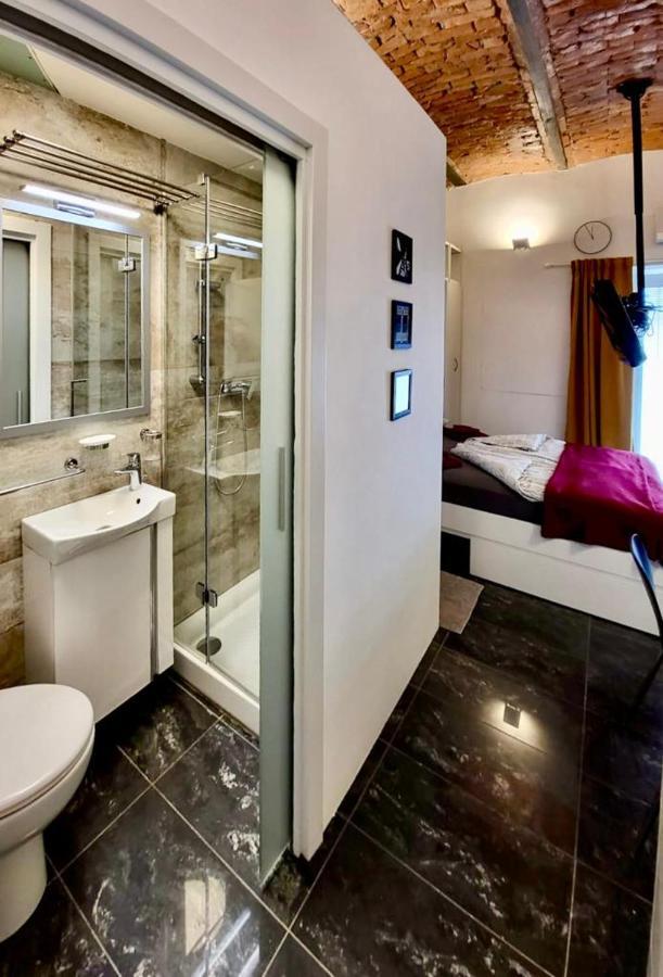 Ars Longa Apartments Ljubljana Buitenkant foto