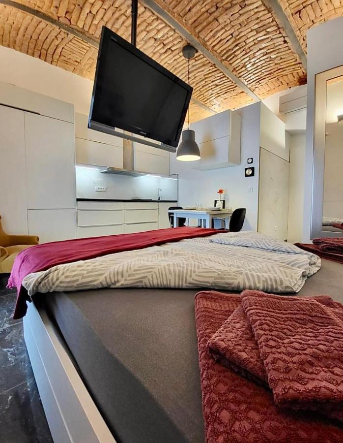 Ars Longa Apartments Ljubljana Buitenkant foto