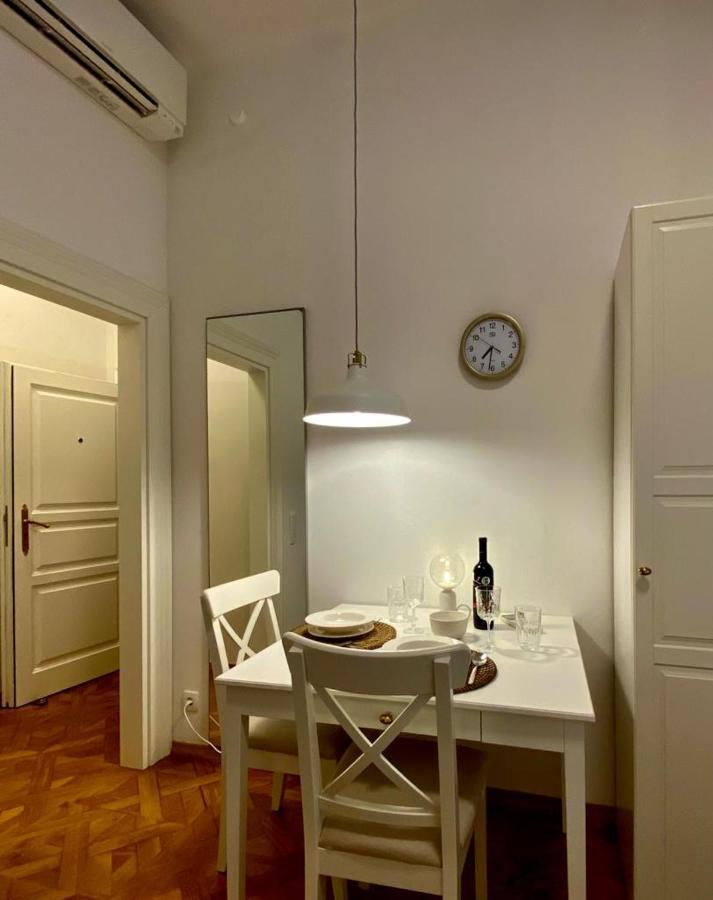 Ars Longa Apartments Ljubljana Buitenkant foto
