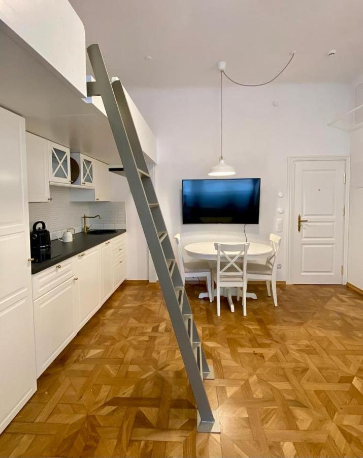 Ars Longa Apartments Ljubljana Buitenkant foto
