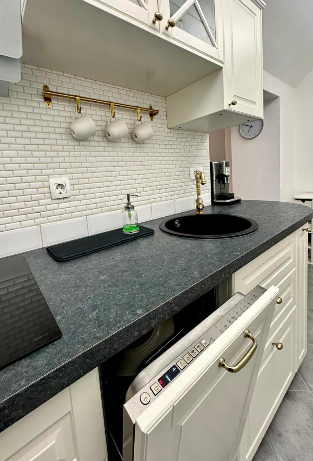Ars Longa Apartments Ljubljana Buitenkant foto